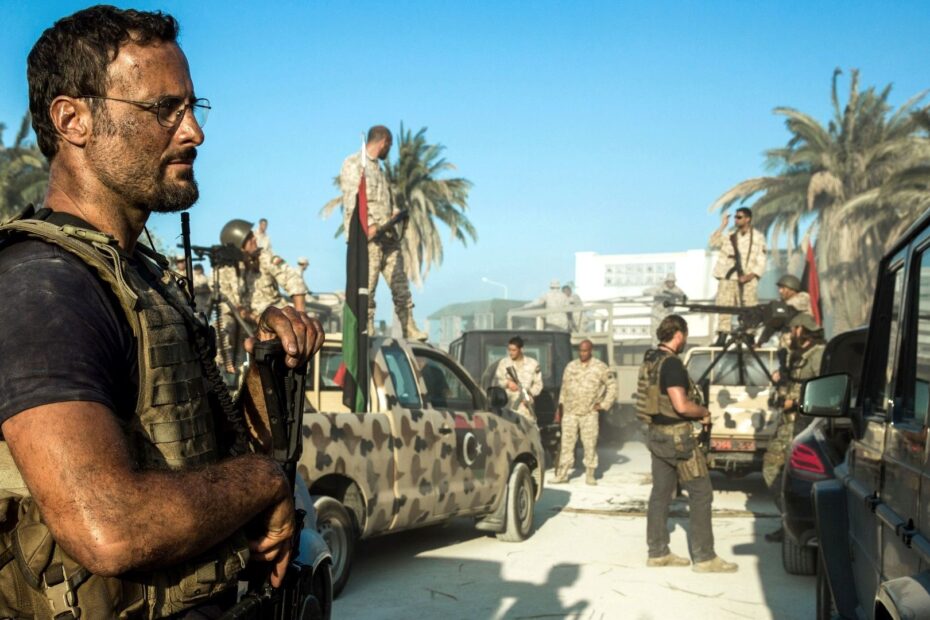 13 Hours: The Secret Soldiers of Benghazi – O Filme de Guerra Esquecido de Michael Bay que Ganha Novamente Destaque no Streaming "13 Horas: O Filme de Guerra que Conquistou o Streaming"