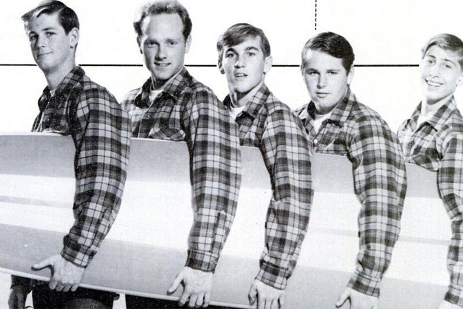 A Canção do Beach Boys Que Ninguém Esperava Que Se Tornasse Seu Maior Clássico A Surpreendente Jornada de "God Only Knows" dos Beach Boys