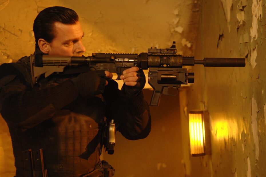 Duas Versões do Punisher: O Herói Mais Violento da Marvel Agora No Streaming Gratuito Os Muitos Rostos do Punisher: Streamings Imperdíveis Hoje