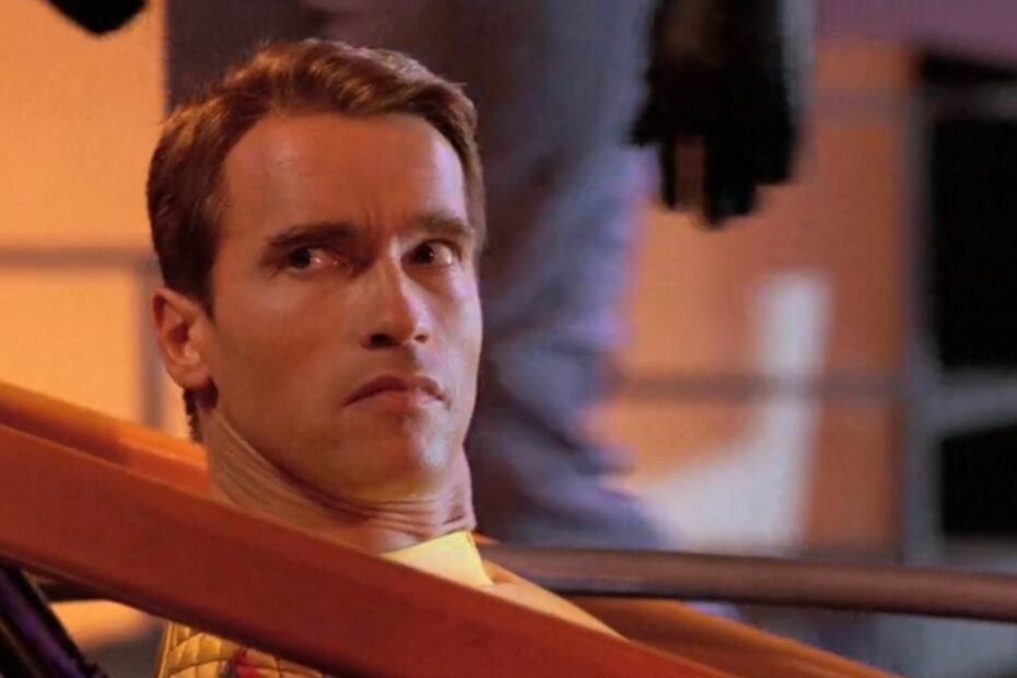 Arnold Schwarzenegger em 'The Running Man': O Gag de Créditos que Você Provavelmente Nunca Notou Os segredos cômicos de The Running Man com Schwarzenegger