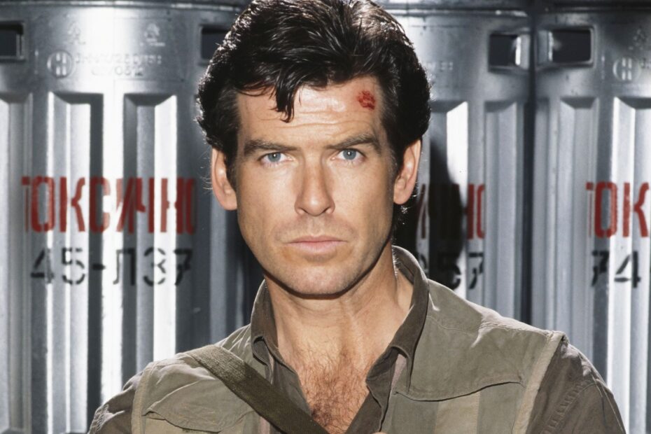 Pierce Brosnan Fala Sobre Possibilidade de Retorno como James Bond com um Toque Especial Pierce Brosnan Imagina Retorno Cômico como um Bond Aposentado