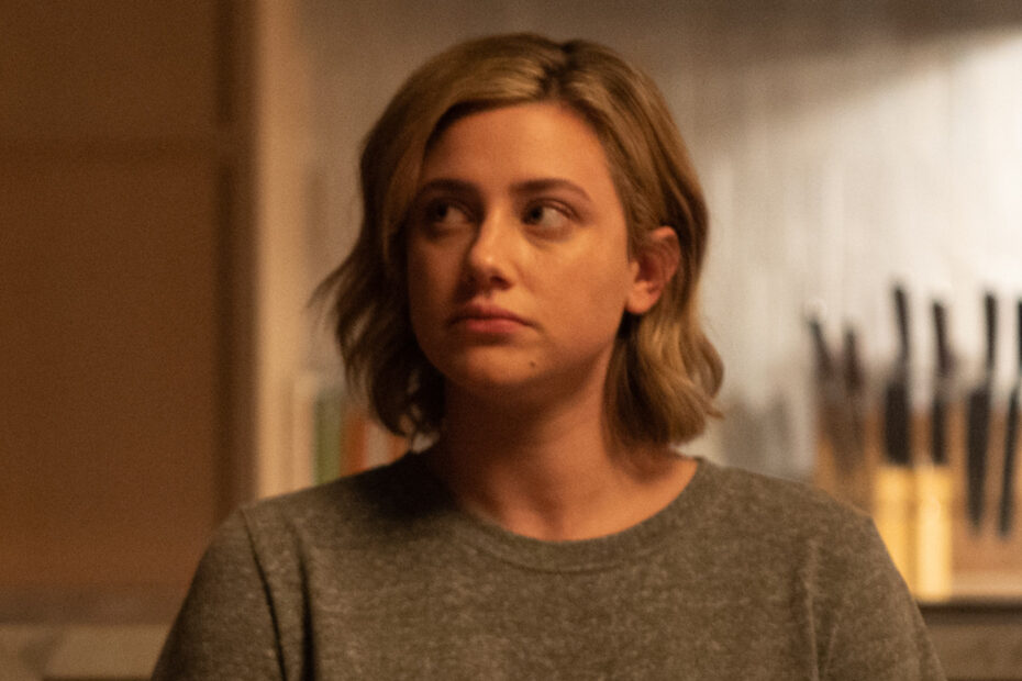 Lili Reinhart brilha como a performer da semana em Hal & Harper Lili Reinhart brilha como nunca em seu mais recente papel