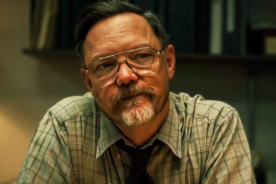 Matthew Lillard Reage às Críticas de Quentin Tarantino: "É Muito Ruim" Matthew Lillard reflete sobre críticas de Tarantino e resiliência no cinema