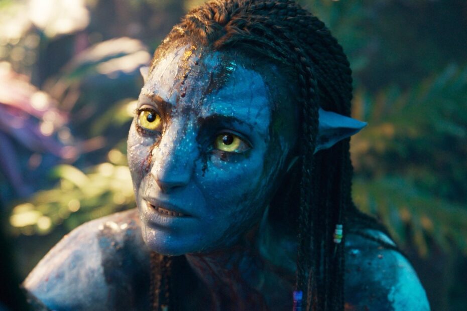 Neytiri em 'Avatar': Conflitos de Racismo e Luto em Pandora