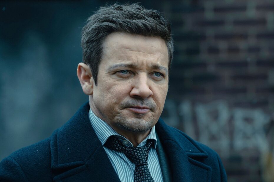 Jeremy Renner em Guerra: Sneak Peek Exclusivo de 'Mayor of Kingstown' Temporada 4, Episódio 8 Tensão e Vingança: O Clímax da Temporada de Mayor of Kingstown