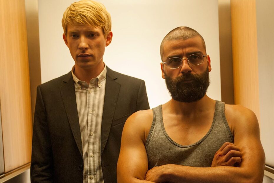 Oscar Isaac e seu Papel Inovador em Ex Machina: Uma Performance de Destaque A Faceta Sombria da Tecnologia: Nathan Bateman em Ex Machina
