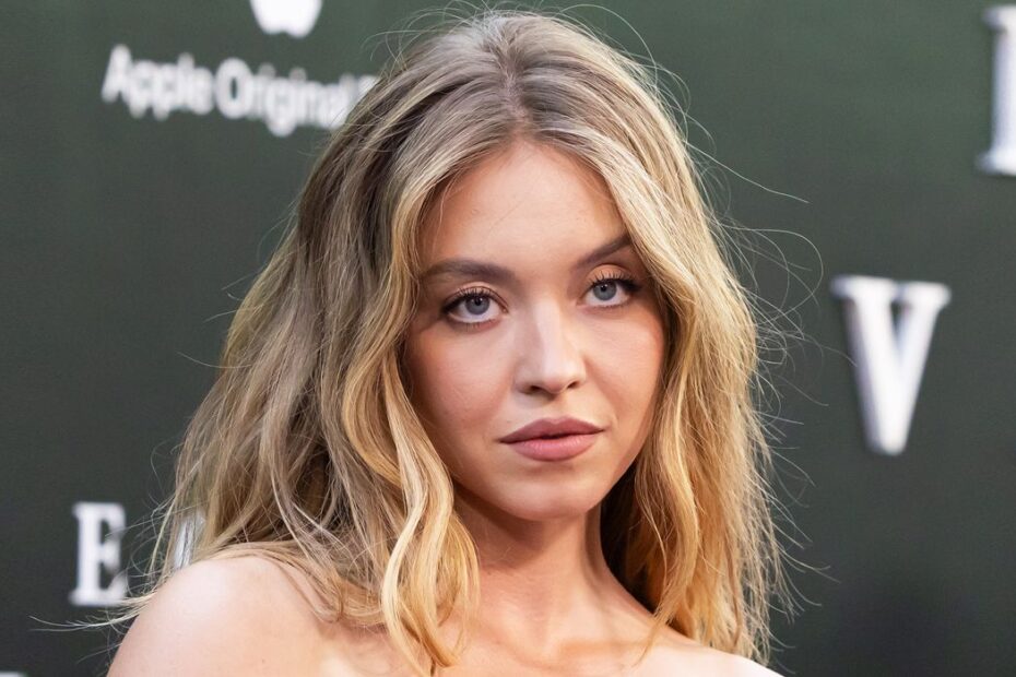 Sydney Sweeney: O Renascimento de "Americana" no Streaming O Renascimento de Americana: Sydney Sweeney em Nova Luz