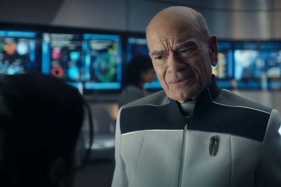 30 Anos Após, Nova Série de Star Trek Revela Easter Egg Imperdível para Fãs de Voyager "Starfleet Academy: Doutor de Voyager Surpreende Novos Cadetes!"