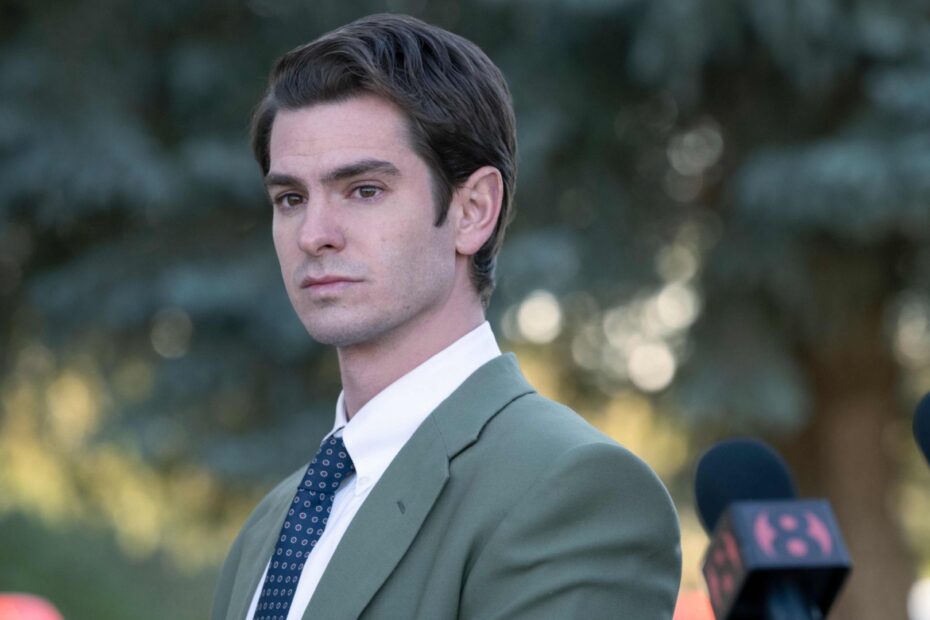 Andrew Garfield brilha em minissérie de thriller na Hulu A fé em jogo: Andrew Garfield brilha em thriller impactante
