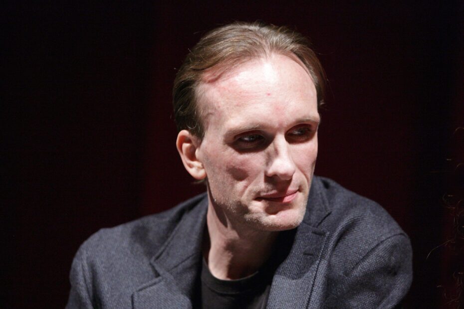 Peter Greene: A Trágica Morte do Ator de Pulp Fiction A Trágica Morte de Peter Greene: Reflexões sobre Vícios e Cinema
