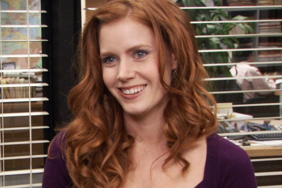 Amy Adams e Seu Papel em "The Office": A História Por Trás da Escolha Amy Adams quase perdeu papel em A Fábrica de Dairies!
