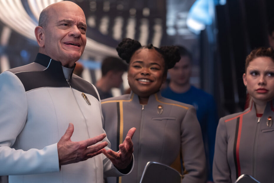 Título: Emoções e Referências em Starfleet Academy: A Conexão com Voyager Emoções e Conexões em Starfleet Academy: Uma Nova Jornada