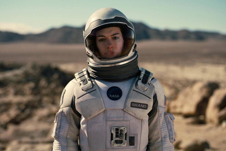 "Interstellar Brilha Novamente: O Retorno de Anne Hathaway"
