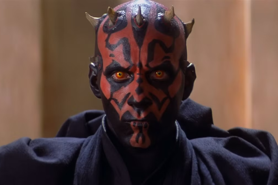 Star Wars está prestes a nos surpreender mais uma vez com a introdução de um novo título que promete agitar a saga: "Maul – Shadow Lord". Com a expectativa em alta, a série vai explorar a vida de Darth Maul em uma nova fase e de uma forma que muitos fãs sempre desejaram. Maul, que fez sua estreia em "A Ameaça Fantasma", foi inicialmente um mistério envolto em sombras e sua breve apresentação não fez jus ao potencial do personagem. Contudo, após sua ressurreição em "Star Wars: The Clone Wars", ele se tornou uma figura central, e agora, em 2026, ganhará seu próprio protagonismo. Maul retorna em busca de poder e redenção na galáxia Sith