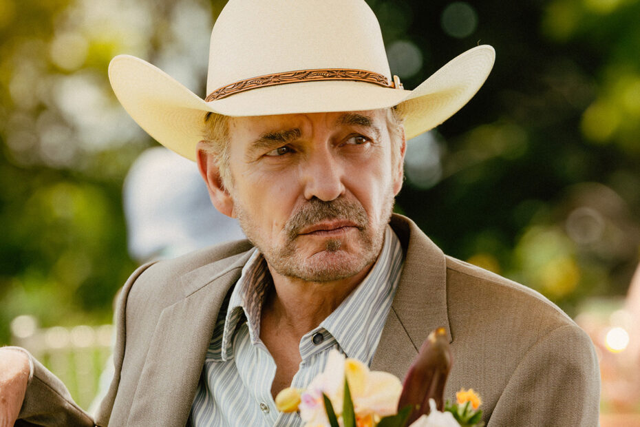 Landman e a Continuação de um Padrão Preocupante em Yellowstone A briga feminina em Yellowstone se repete em Landman com Ariana Medina