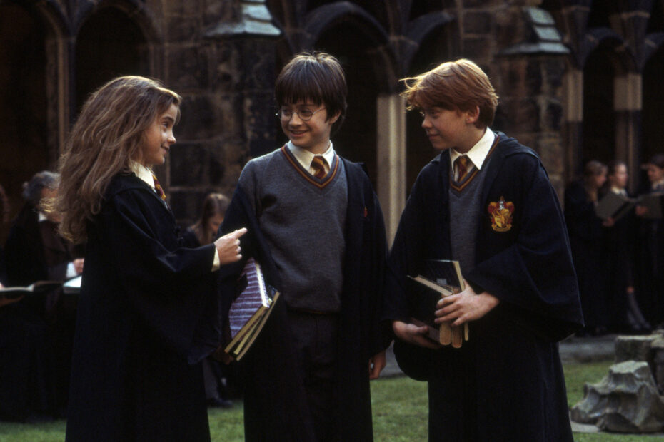 25 ANOS DO PRIMEIRO FILME HARRY POTTER: UMA ESCOLHA MÁGICA QUE PERMANECE ATUAL A nova série de Harry Potter pode perder a magia que encanta fãs