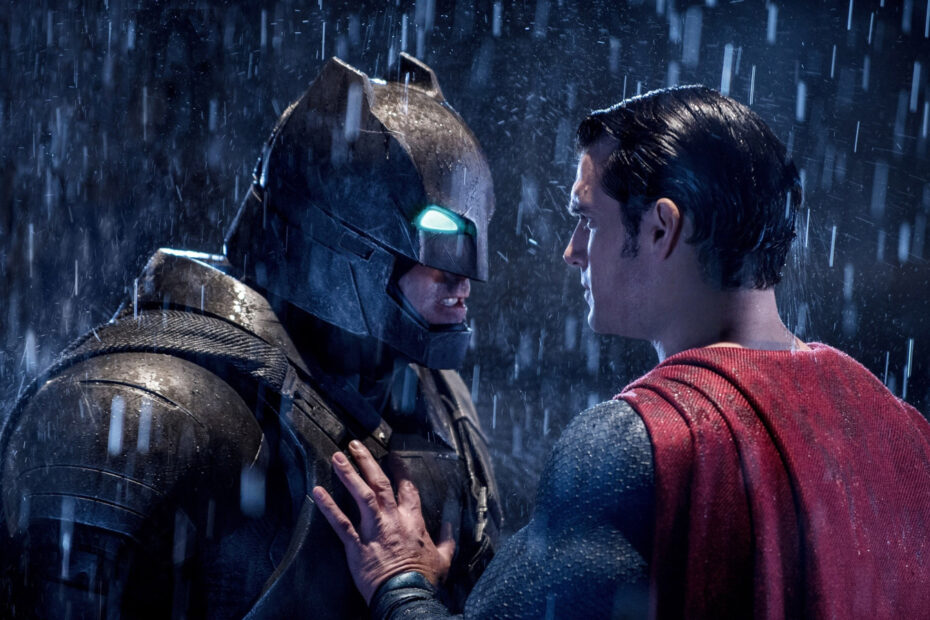 I HATED ZACK SNYDER'S BATMAN V SUPERMAN 10 YEARS AGO. HERE'S WHAT I THINK ABOUT IT NOW Batman v Superman: Uma Década de Controvérsias e Redefinições