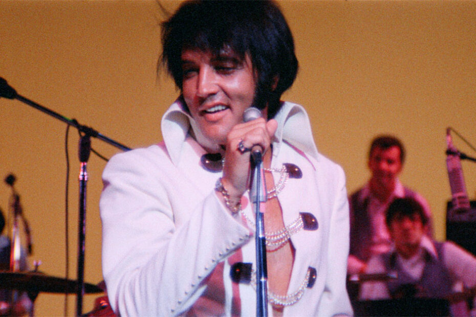 Elvis Presley como você nunca viu: O Rei Frágil e Imortal no Filme-Concert Elvis Presley reimaginado: a vulnerabilidade do Rei do Rock
