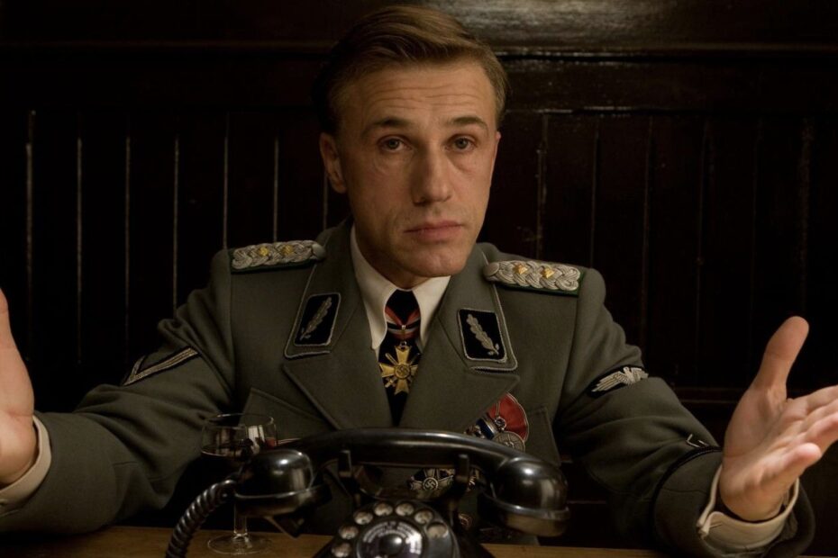 8 Filmes de História Alternativa que Superam Qualquer Peça de Época Filmes de história alternativa que desafiam o passado e surpreendem
