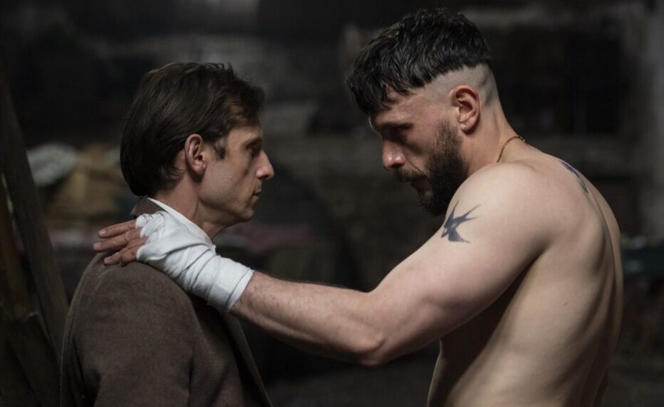 HALF MAN: Data de Estreia e Primeiras Fotos do Novo Drama de Richard Gadd para HBO e BBC Half Man: A Intensa Jornada Entre Laços Fraternais e Identidade
