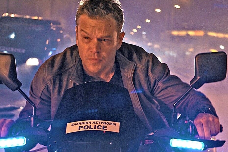 Paul Greengrass, diretor responsável por revolucionar o gênero thriller de ação com a franquia Bourne, está prestes a retornar ao estilo que o consagrou. Após o sucesso crítico do drama de sobrevivência The Lost Bus, Greengrass negocia para comandar um novo projeto misterioso intitulado Test Drive, sob a produção da 20th Century. O roteiro, disputado em uma acirrada guerra de ofertas, foi escrito por Matt Venne, conhecido por seus trabalhos em Acts of Vengeance e Dexter: Resurrection. Paul Greengrass retorna ao thriller de ação com o projeto Test Drive