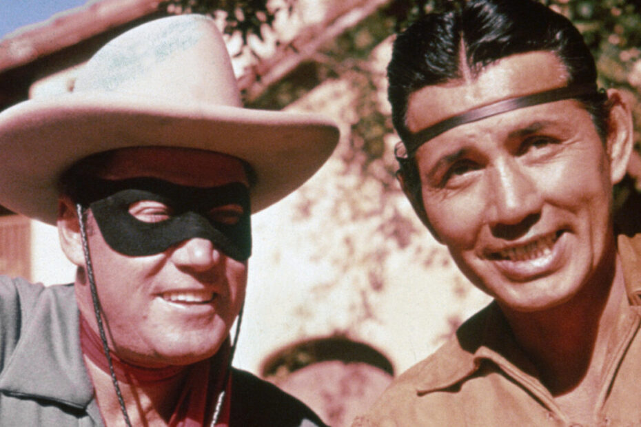 A clássica série The Lone Ranger marcou a televisão como o primeiro grande fenômeno de audiência dos estúdios da ABC. Nos anos 1950, o domínio da televisão americana pertencia quase integralmente às gigantes NBC e CBS. A história do justiceiro mascarado que conquistou as multidões mudou completamente os rumos da emissora no cenário comercial da época. Série The Lone Ranger marcou a história da TV